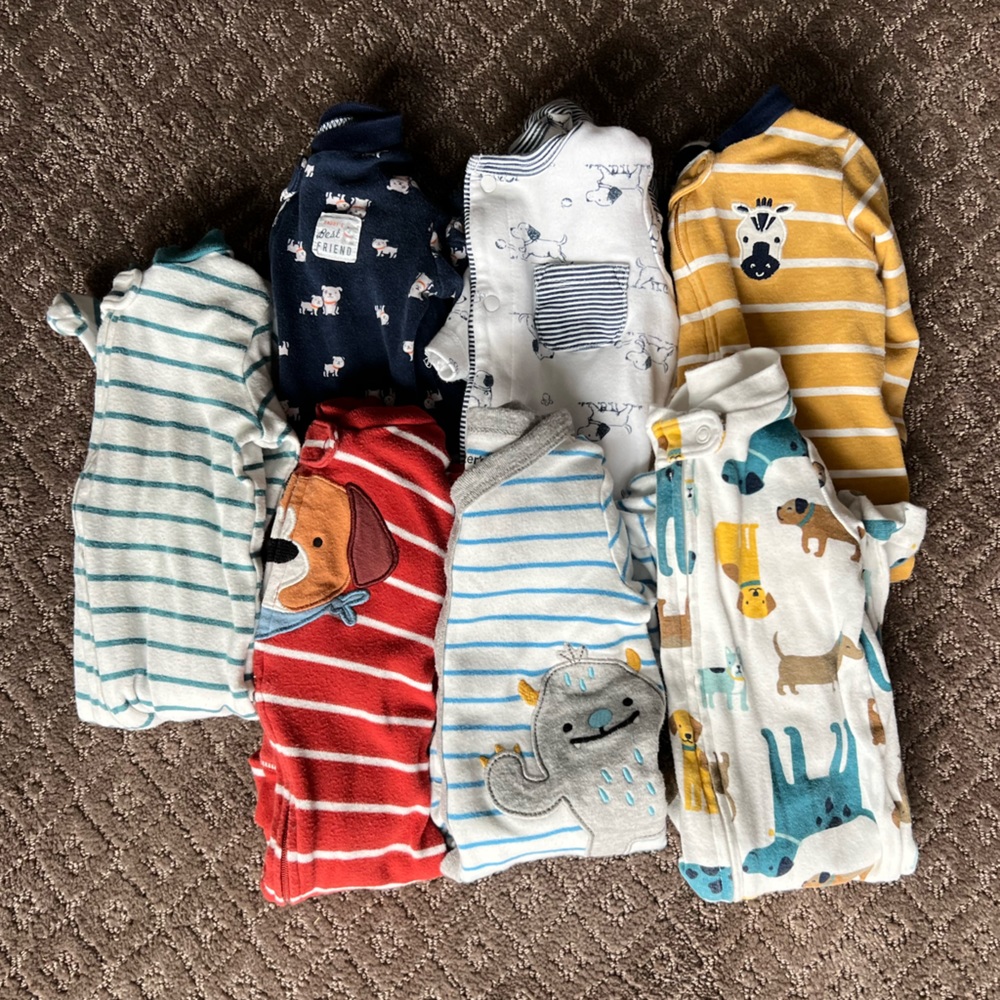 Bundle of 7 sleep and plays